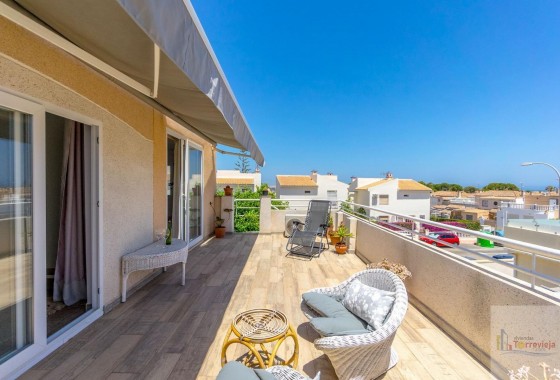 Resale - Bungalow - Torrevieja - Los altos