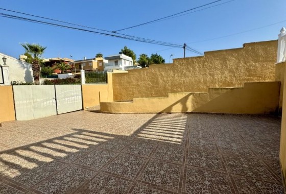 Resale - Detached Villa - Los Balcones