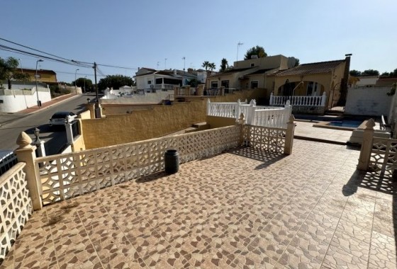 Resale - Detached Villa - Los Balcones