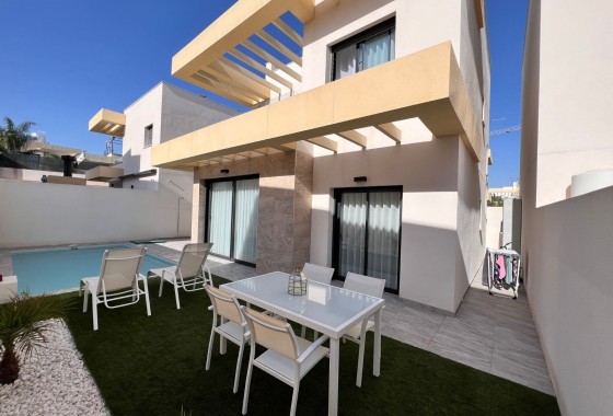 Revente - House - Detached Villa - Los Montesinos - Los Montesinos - Urb. La Herrada