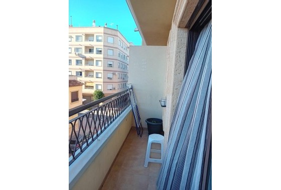 Resale - Apartment - Almoradí - Center