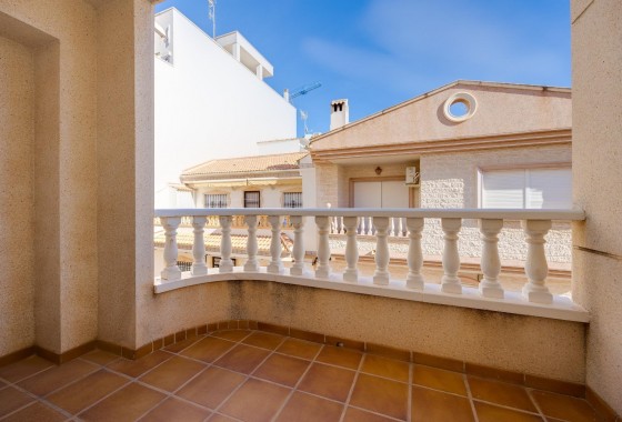 Resale - Townhouse - Torrevieja - Estacion de autobuses