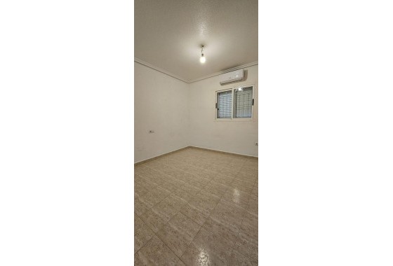 Resale - Duplex - Orihuela Costa - Punta Prima