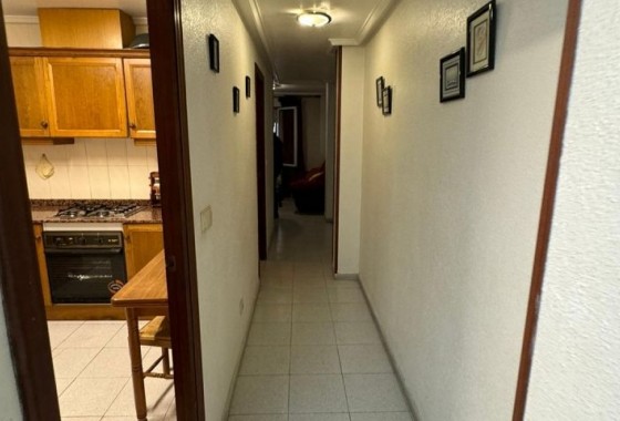 Resale - Apartment - Torrevieja