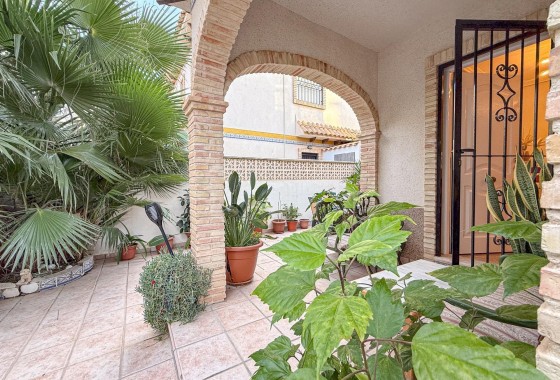 Resale - Detached Villa - Torrevieja - Las calas