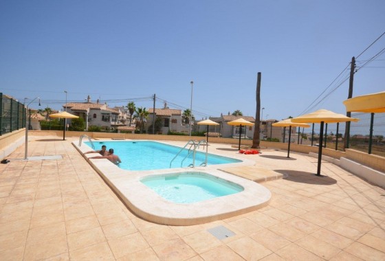 Revente - Bungalow - Torrevieja - Aguas nuevas 2