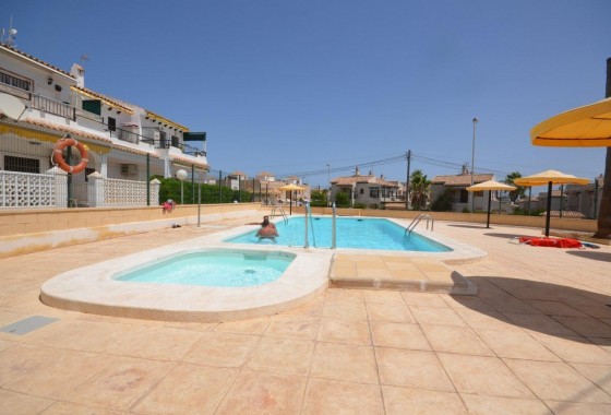 Revente - Bungalow - Torrevieja - Aguas nuevas 2