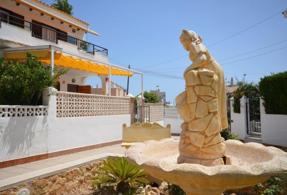 Revente - Bungalow - Torrevieja - Aguas nuevas 2