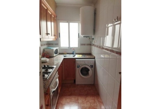 Resale - Apartment - Torrevieja - Centro