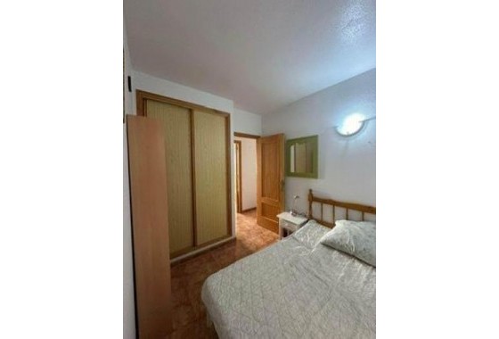 Resale - Apartment - Torrevieja - Centro