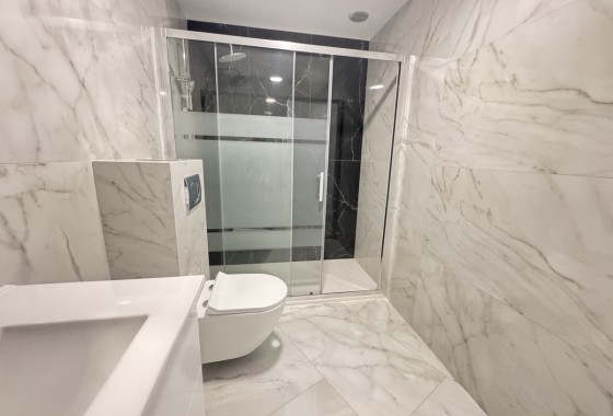 Resale - Apartment - Torrevieja