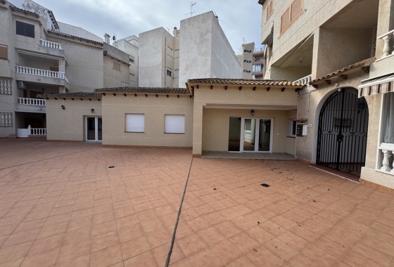 Resale - Apartment - Torrevieja