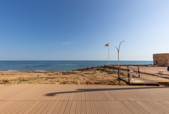 Revente - Appartement - Torrevieja - La Mata pueblo