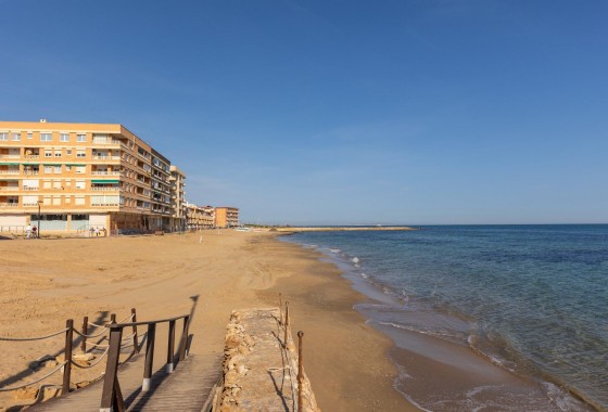 Revente - Appartement - Torrevieja - La Mata pueblo