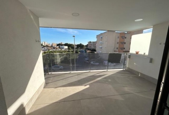 Resale - Apartment - Orihuela Costa - Altos de Campoamor