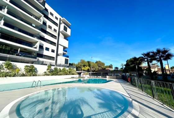 Resale - Apartment - Orihuela Costa - Altos de Campoamor