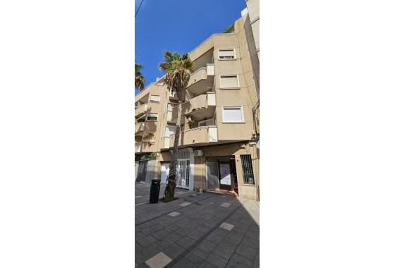 Revente - Appartement - Torrevieja - Paseo maritimo