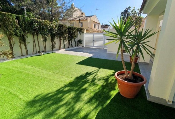 Resale - Detached Villa - Torrevieja - Parque las naciones