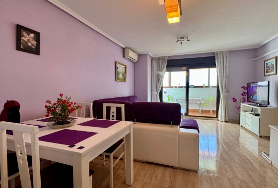 Resale - Apartment - Torrevieja*