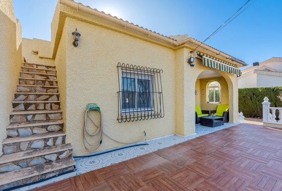 Revente - Villa - Torrevieja - La Siesta