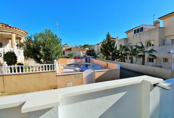 Resale - Detached Villa - Villamartin