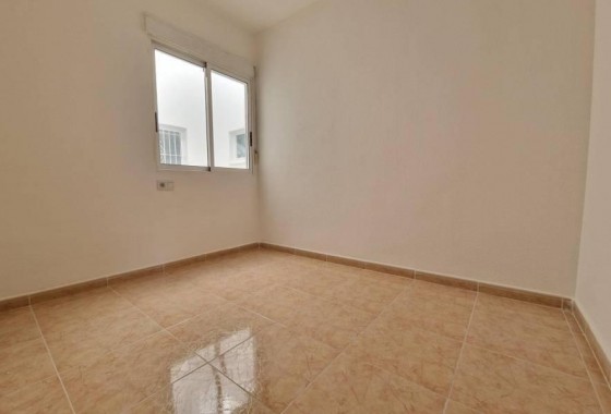 Segunda Mano - Apartamento - Torrevieja - torrevieja