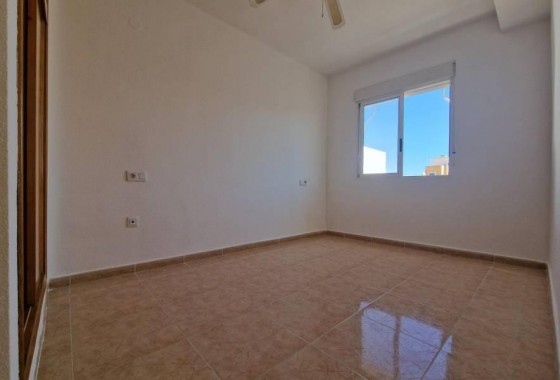 Segunda Mano - Apartamento - Torrevieja - torrevieja