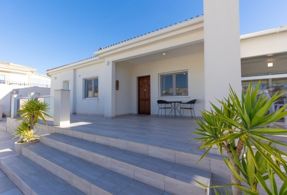 Resale - Detached Villa - Torrevieja - La siesta