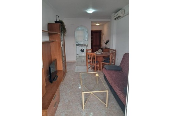 Resale - Apartment - Torrevieja - Playa de los locos