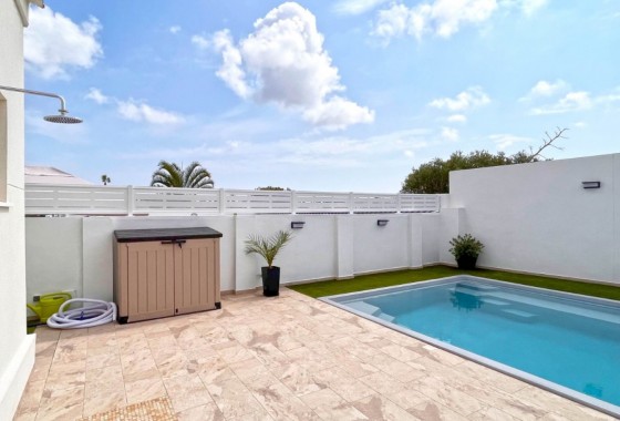 Resale - Detached Villa - Torrevieja - Costa Blanca