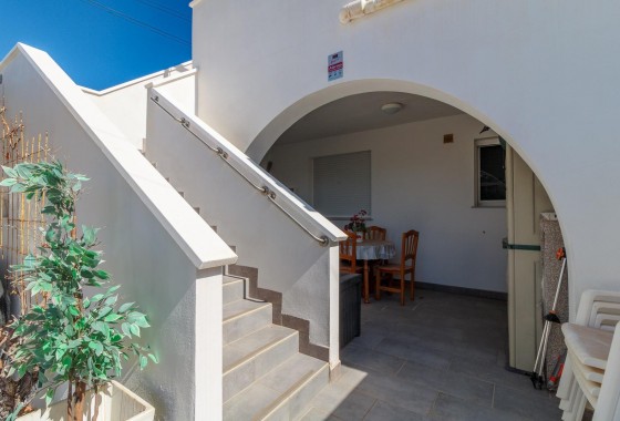 Revente - Bungalow - Torrevieja - Aguas nuevas 1