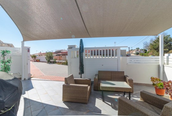 Revente - Bungalow - Torrevieja - Aguas nuevas 1