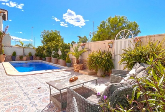 Resale - Detached Villa - Orihuela Costa - Costa Blanca