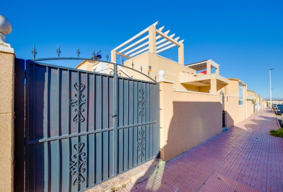 Resale - Detached Villa - Torrevieja - Costa Blanca