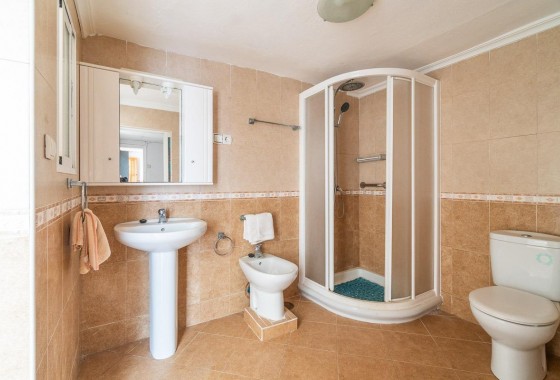 Resale - Apartment - Torrevieja - Playa de los Naufragos