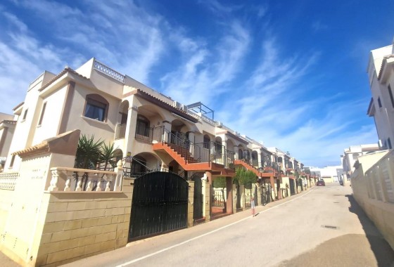 Segunda Mano - Bungalow - Torrevieja - Aguas nuevas 1