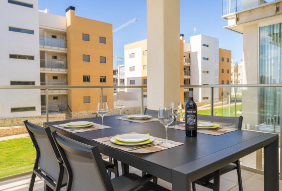 Resale - Apartment - Villamartin - Costa Blanca