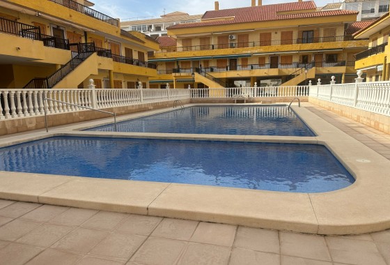 Resale - Apartment - Torrevieja - La Mata