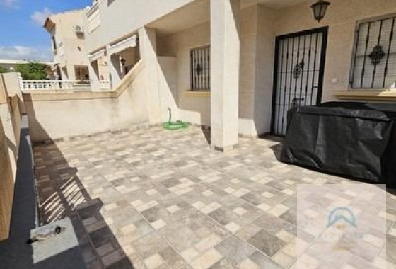 Resale - Townhouse - Torrevieja - La Siesta - El Salado - Torreta