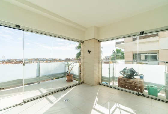 Resale - Apartment - Orihuela Costa - Los Dolses