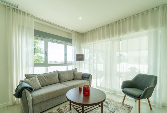 Resale - Apartment - Orihuela Costa - Los Dolses