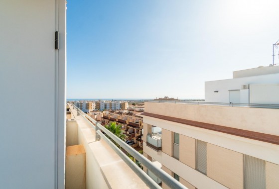 Resale - Apartment - Orihuela Costa - Los Dolses