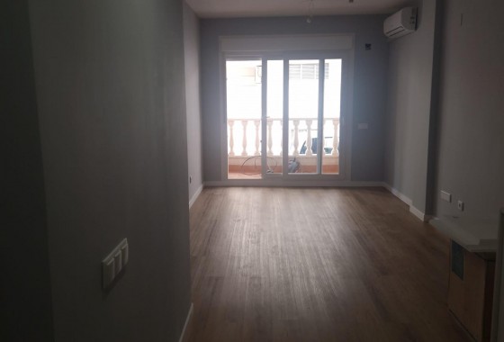 Revente - Appartement - Torrevieja - La Mata pueblo