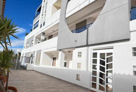 Resale - Apartment - Orihuela Costa - Las Filipinas