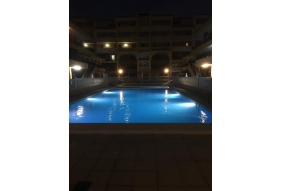 Resale - Apartment - Torrevieja - La Mata