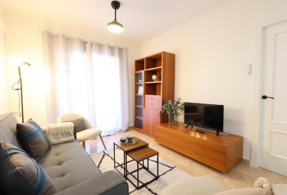 Resale - Apartment - Torrevieja - Centro