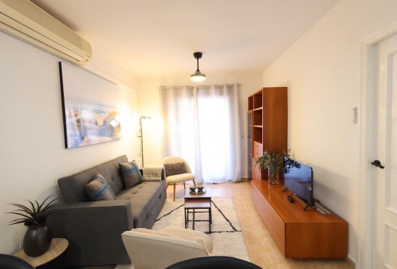 Resale - Apartment - Torrevieja - Centro