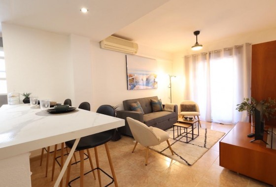 Resale - Apartment - Torrevieja - Centro