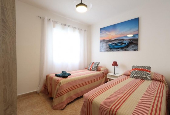 Resale - Apartment - Torrevieja - Centro