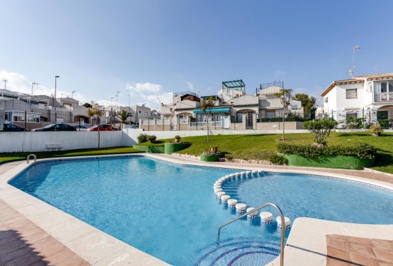 Resale - Townhouse - Torrevieja - Los balcones